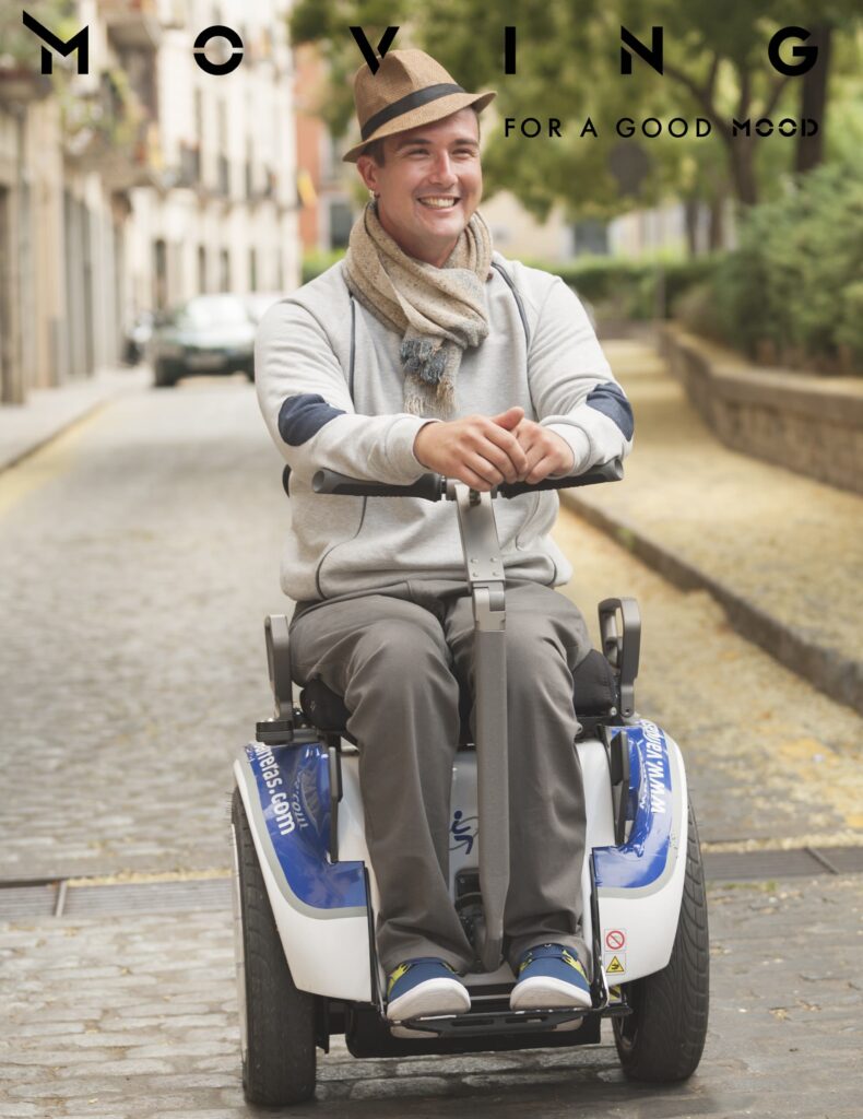 Blog. Aleix en su silla de ruedas con la ropa de Fit and Sit