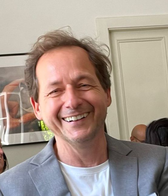 Image of Pascal Deman smiling