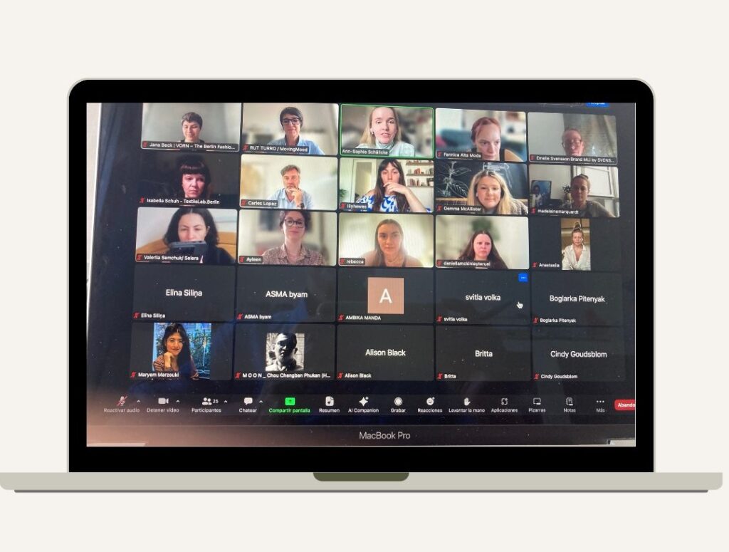 Accelerator training online screen shot